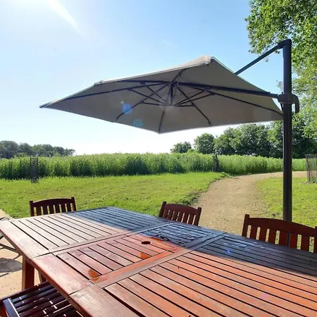 Le Tejtal 6pers Holiday home Plumergat