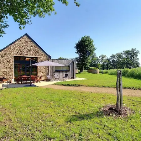 Le Tejtal 6pers Holiday home Plumergat